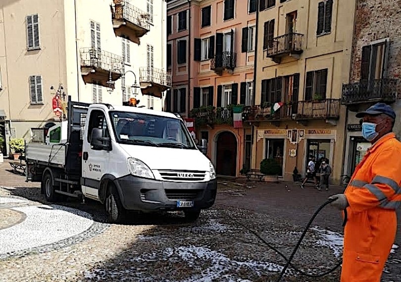 Lavori al verde pubblico nel centro di Moncalvo